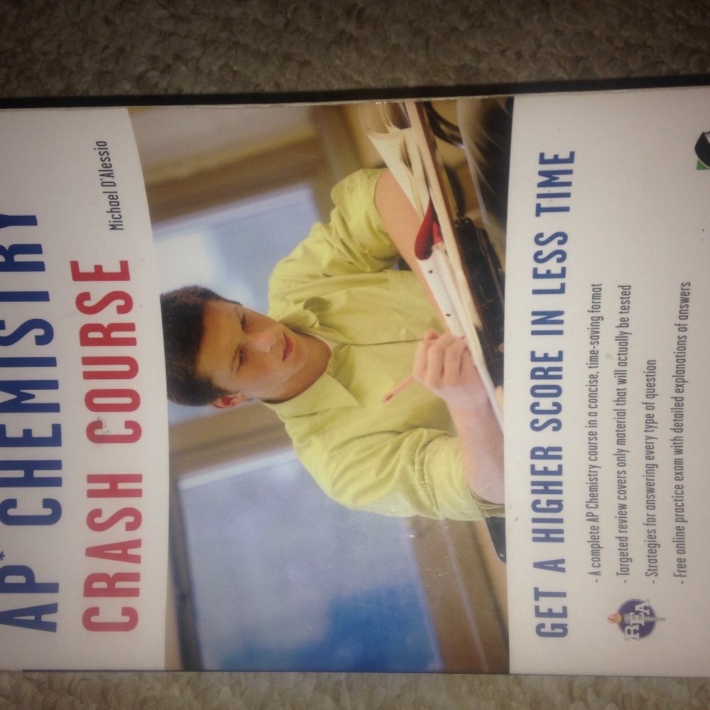 Books - Picture 3 of 7